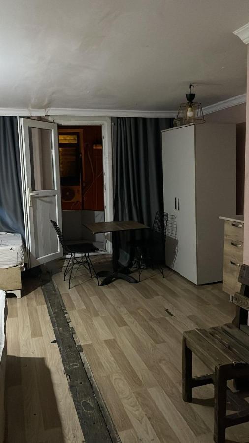 Ryn Prestij Hotel Istanbul Exteriör bild